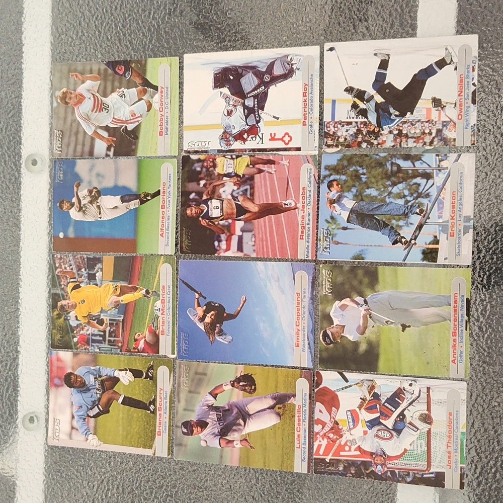 Sports Illustrated Kids Trading Cards #10 - Set of 12 - GUC